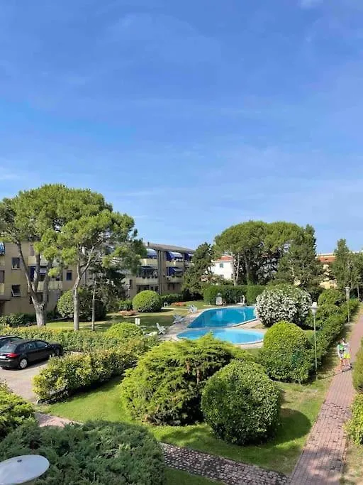 Apartment With Pool In Cavalino Jesolo Cavallino-Treporti